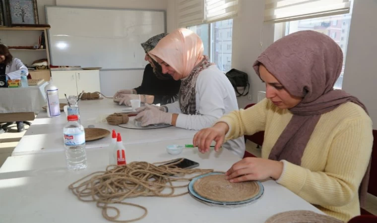 MELMEK’e yoğun ilgi