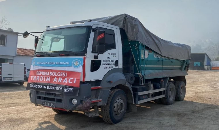 Afetzedeleri ısıtacak yardım kamyonu yola çıktı
