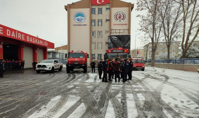Kayseri Büyükşehir’den deprem seferberliği