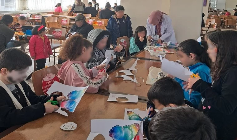 Kayseri Büyükşehir’den depremzede çocuklara moral