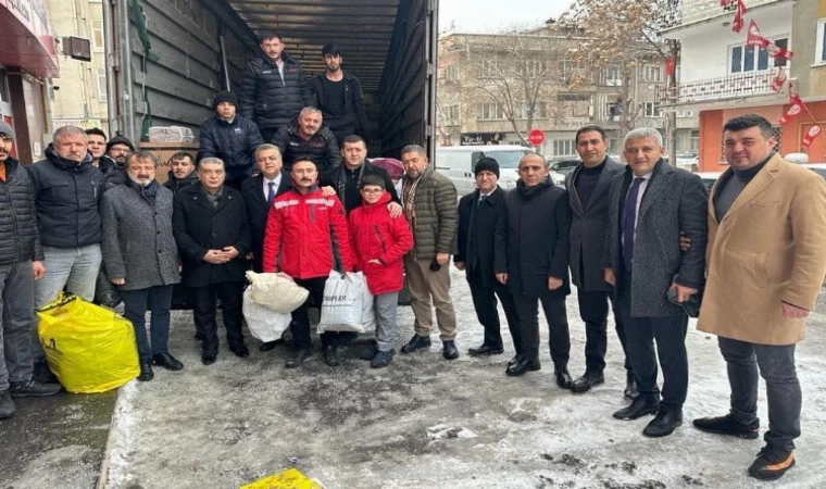 Kayseri MHP’den depremzedelere destek