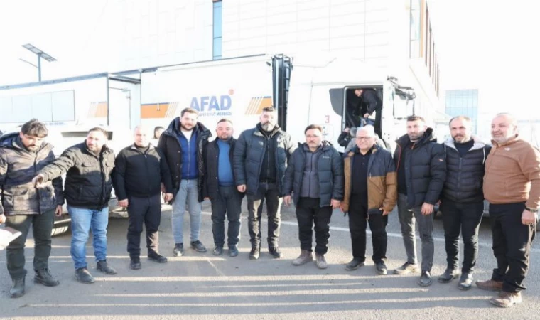 Memduh Büyükkılıç’tan Vali Çiçek’e ziyaret