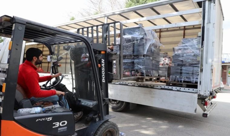 Bursa Yıldırım’da liselilerden afet bölgesine portatif 250 soba