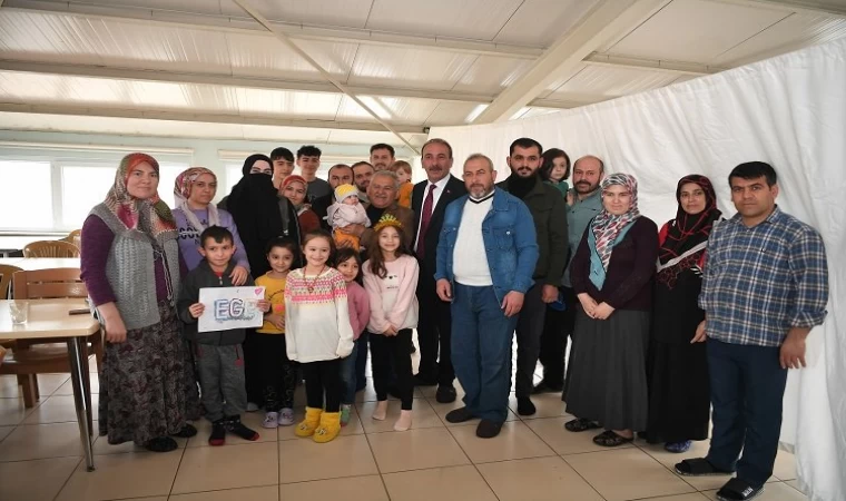 Dr. Memduh Büyükkılıç’tan Tomarza mesaisi