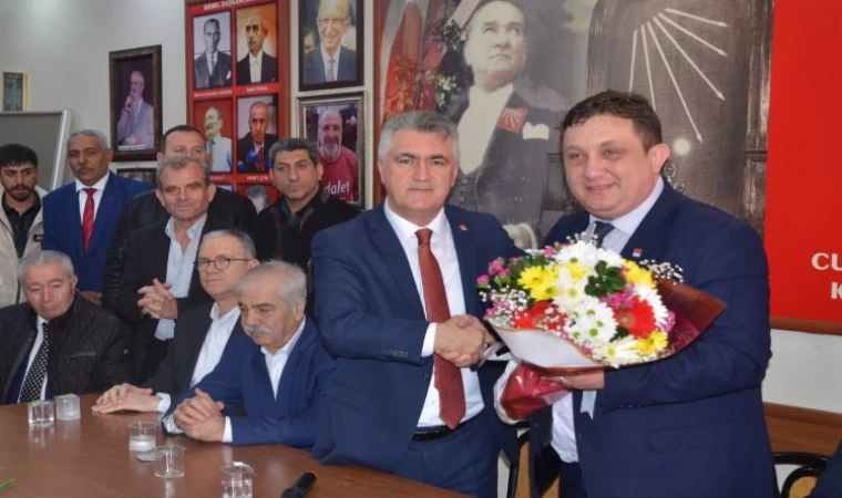 İstanbul Büyükşehir Meclisi’nden istifa eden Çakır, aday adaylığını açıkladı