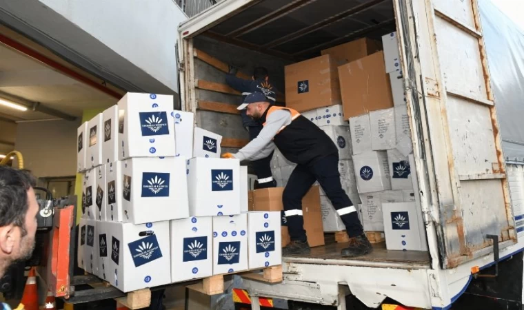 Karabağlar’da afet bölgesine aralıksız destek