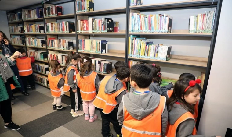 Kayseri Talas’ta kütüphaneler doldu taştı