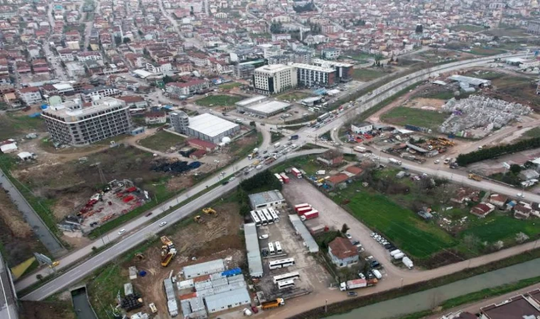 Kocaeli’de ’köprülü kavşak’ için ilk kazma