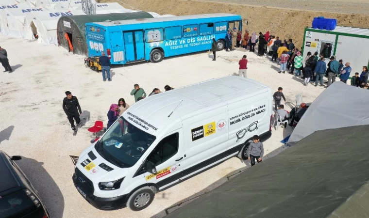 Konya ’mobil gözlük aracı’ Hataylı depremzedelere hizmet veriyor