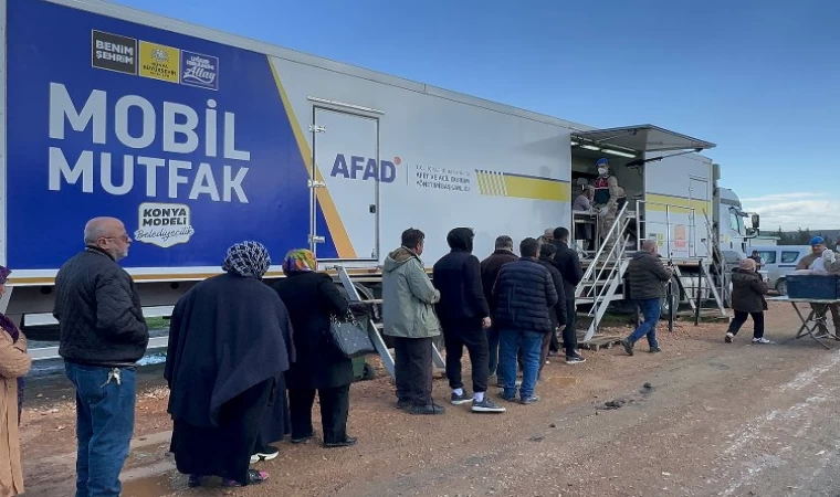 Konya’nın mobil araçları Hatay’da iç ısıtıyor