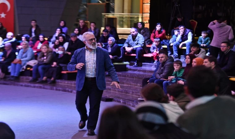 Usta Yazar Yenişehirlioğlu, okumanın önemini Bursa’da anlattı