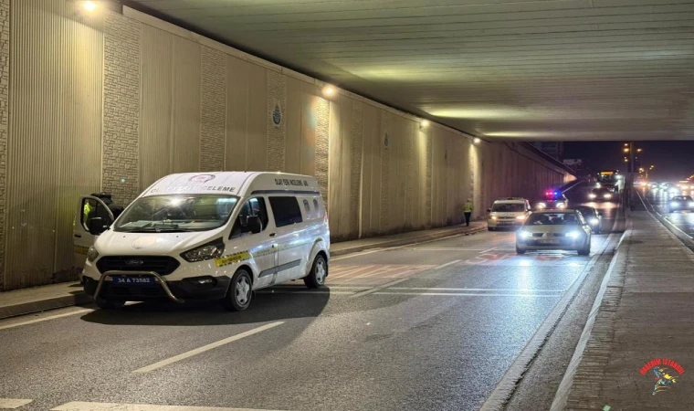 Beylikdüzü E-5’te feci kaza: Yaya kadın hayatını kaybetti