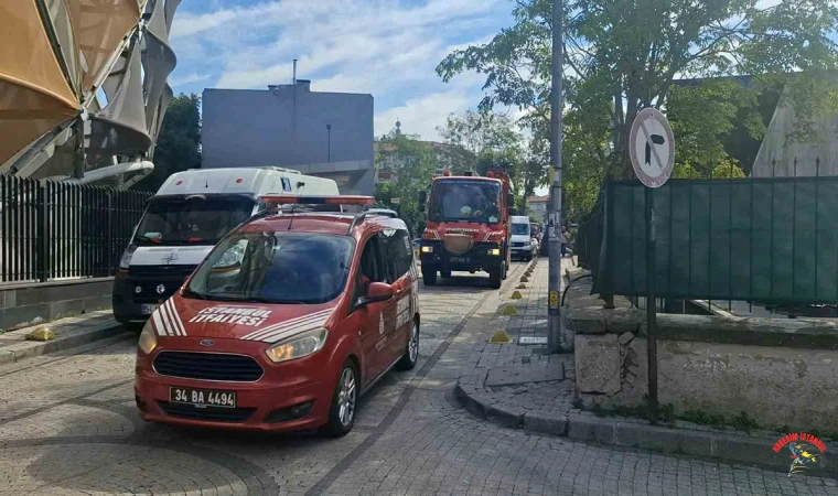 Üsküdar Amerikan Lisesi’nde trafo yangını: Ekipler sevk edildi