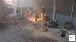 Ataşehir'de 4 katlı binada yangın