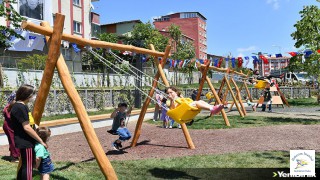Üsküdar'da Yeni Açılan Parka Eren Bülbül Adı Verildi