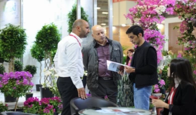 İran’dan 60 kişilik alım heyeti Türkiye’nin süs bitkisi için geliyor