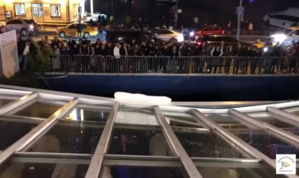 İstanbul Bebek'te bir restoranın olduğu iskele çöktü