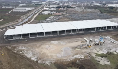 Bursa’da Yıldırım Lojistik Merkezi’nde yol yarılandı