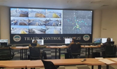 Kayseri Büyükşehir’den kavşaklarda ’yeşil’ uygulama