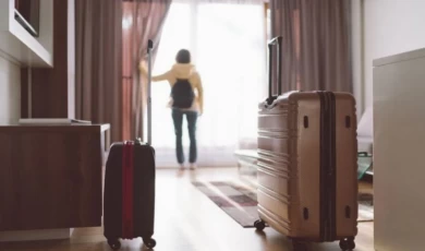 Seyahati seviyoruz, tanıdıkta kalmaya bayılıyoruz!