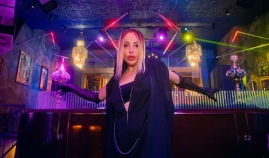 Sultan Bozkurt’tan ”Paranoyak” Şarkı