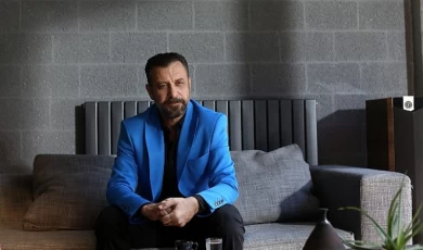 Uçurumun Kenarında Dolaşmaya Hazır Mısın? Netflix, Başrolünde Nejat İşler&amp;#39;in Yer Aldığı İyi Adamın 1O Günü&amp;#39;nden Yeni Bir Fragman Paylaştı