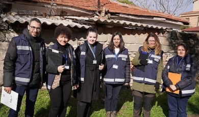 Ayvalık Belediyesi Kapınızda, Karakışta da Yanınızda