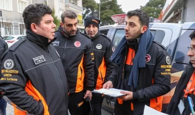 Buca Belediye Başkanı Erhan Kılıç, ekibiyle deprem bölgesine gidiyor