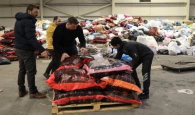 Bursa depremzedelere ’sımsıkı’ sarılıyor!