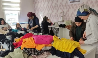 Canikli Kadınlar Depremzedeler İçin El Ele