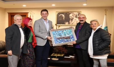 Cemil İpekçi yeni koleksiyonunu Bandırma’da hazırlıyor