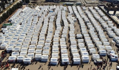 Deprem bölgesine acil ihtiyaç: Battaniye, elektrikli soba