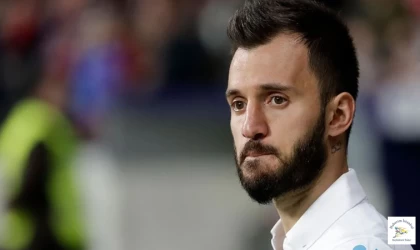 Emre Çolak futbolu bıraktı : Ölüm var, sevdiklerinizle zaman geçirin