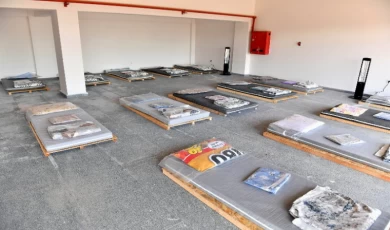 Erdemli Hal’i depremzedeleri ağırlayacak