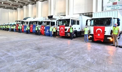 İzmir’den afet bölgesine tam destek 100 bin kişilik gıda desteği yola çıktı