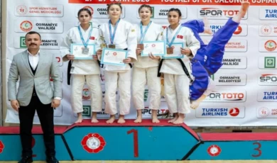Judoda zirve Kağıtspor’un