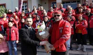 Kahraman ekibe Bursa dönüşü İnegöl’de özel karşılama