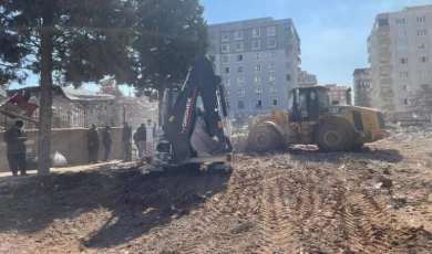 Kayseri Kocasinan’dan iş makinesi desteği