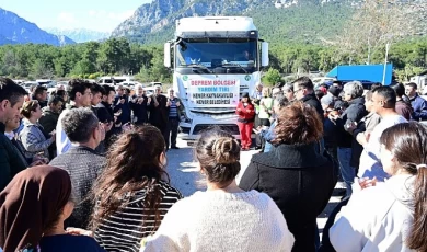 Kemer’den iki yardım tırı daha yola çıktı