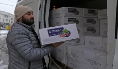 Kocaeli Büyükşehir ’Gönül Kazan’ıyor