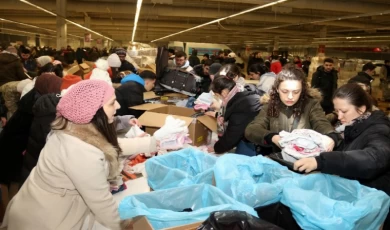 Kocaeli’den bölgeye 60 TIR ayni yardım gitti