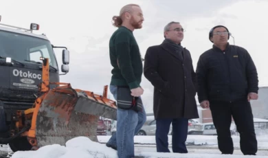 Kütahya’da Başkan Işık karla mücadele çalışmalarında