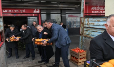 Adıyaman’a 2 yardım kamyonu