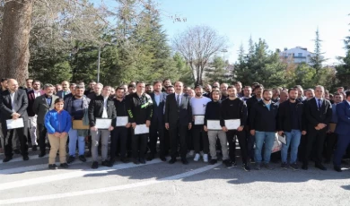 Afet bölgesinden dönen personeliyle buluştu