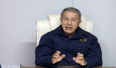 Bakan Akar duyurdu... MSB bu yıl 30 bin personel alacak