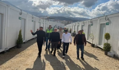 Başkan Zolan depremzedelerle buluştu