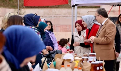 Bilecik’te depremzede vatandaşlar yararına kermes