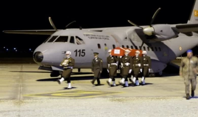 Bingöllü şehit son yolcuğuna uğurlandı