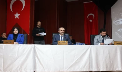 Çayırova Meclisi’ne ’afet bölgesi’ bilgilendirmesi