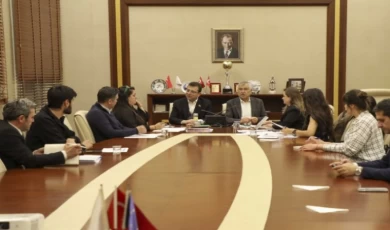 Ekrem İmamoğlu, Zeydan Karalar’ı ziyaret etti